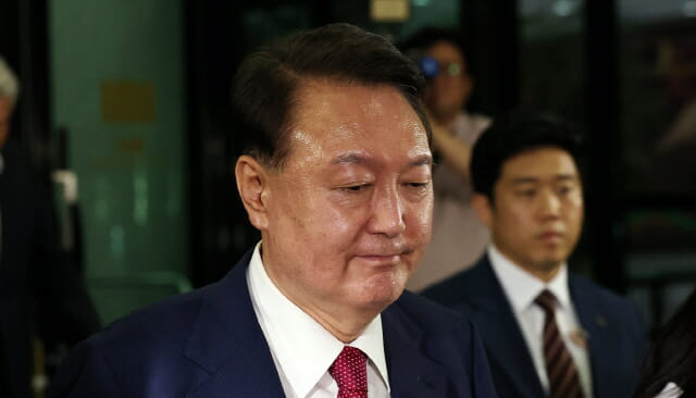내란<b>특검</b>, '윤석열' <b>구속영장</b> 청구…향후 절차/파장 총정리