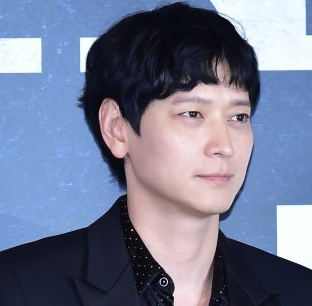  잘생긴 남자친구와의 연애, 평생 행복할 수 있을까?