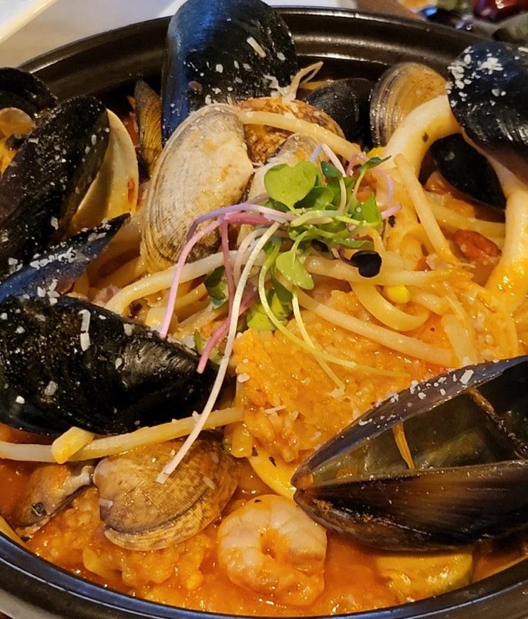  [창원]데이트 하기좋은 창원 상남동 맛집 '비스트로미 창원점'