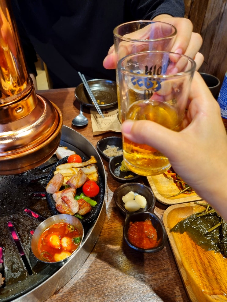  합정역 고기집 | 최고급 한돈! 육즙과 고소함이 미친 맛집, 안목가돈