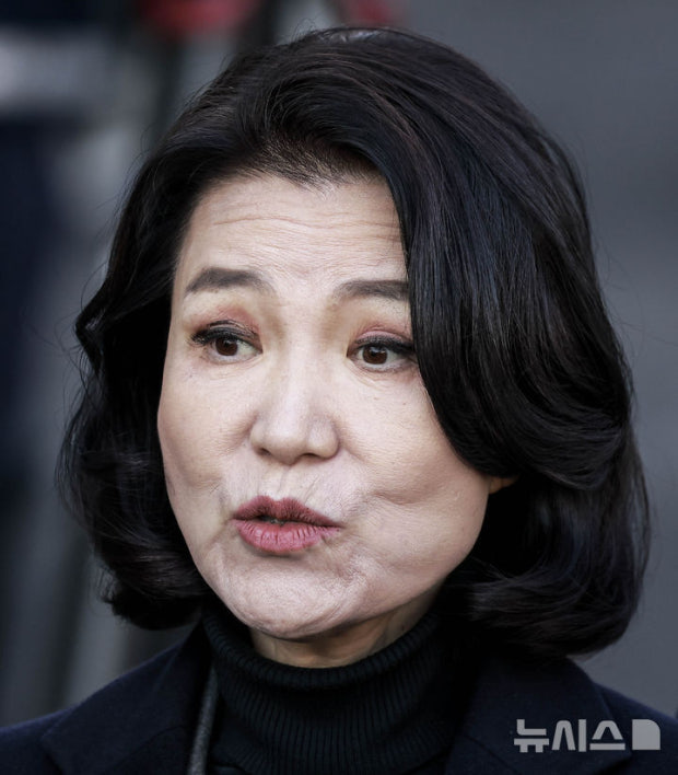 [방송통신위원회 위원장] 이진숙(64,李眞淑)비판 및 <b>논란</b>