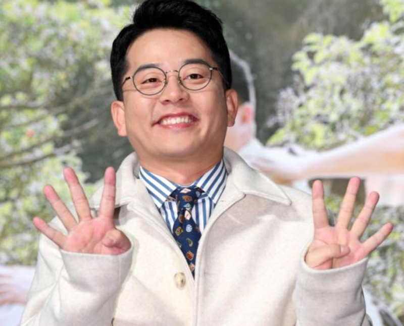 김준호 전처 이혼 이유 김지민 재혼 부부 금지사항 총각파티 독박투어 키스 스킨십 인스타 & ....