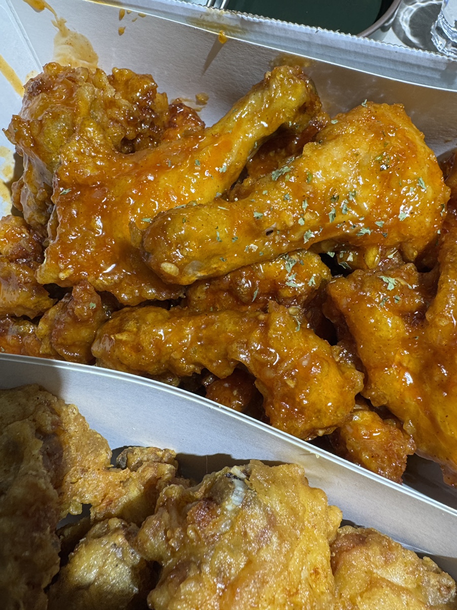 페리카나 인동점 사진 2