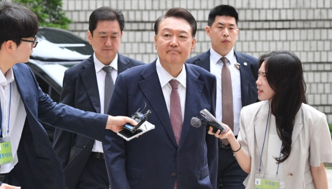  윤석열 전 대통령, 비화폰 기록 삭제 직접 지시?