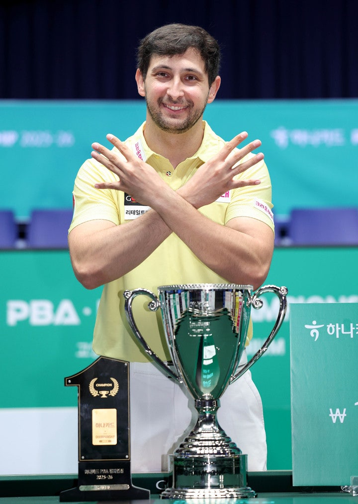 <b>마르티네스</b> ‘프로당구 <b>8승</b> 신화’…<b>통산</b> 상금 10억 돌파하며... 