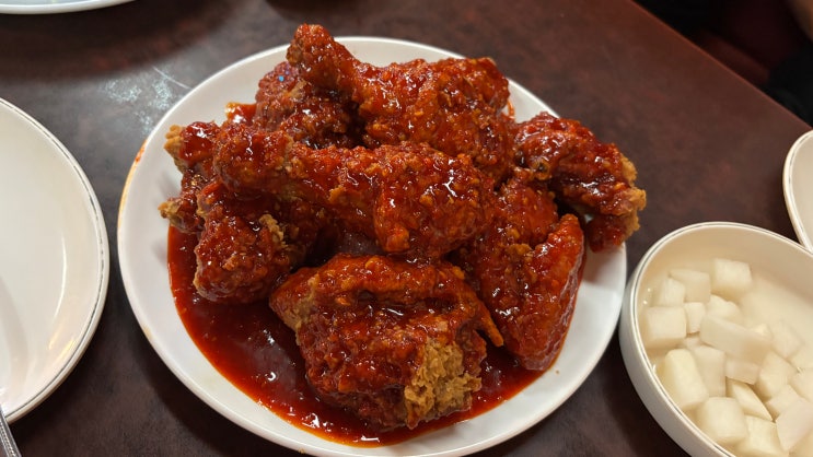[안양/치킨] 마당바베큐_또간집에 나온 레트로 감성 호프집에서 1000cc 맥주와 치맥