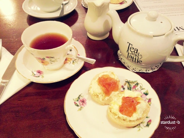   영국, 런던(London) :: 스콘이 맛있는 티 룸, 티앤태틀(Tea and Tattle) 그리고, 독립 서점 Arthur Probsthain