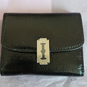 분크 오캄 룬 반지갑 (Occam Lune Half Wallet)