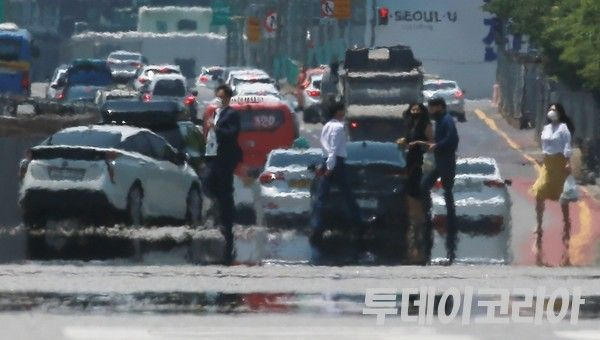 속보 서울 이틀째 폭염경보 속 광명·파주 기온 40도 넘겨