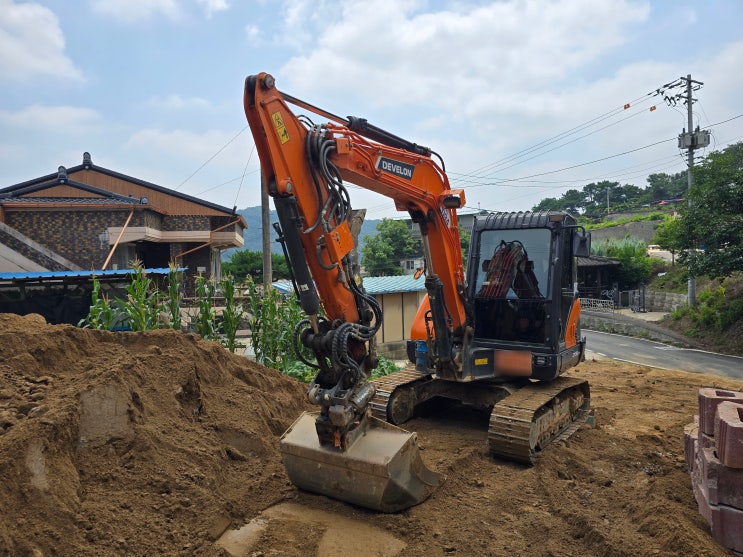 두산 DX55MT-5L 2021년식 3200만원 판매합니다. 두산 DX55MT-5L 2021년식 3200만원 판매합니다.