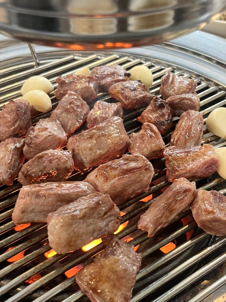  충남 아산 파라다이스도고 노포 연탄구이 한번 맛보고 감탄했던 또갈집  '정다운연탄구이'