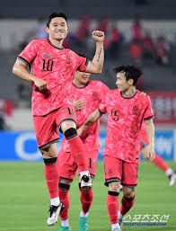 여전히 두렵다"…<b>홍명보호</b>, 유럽파 없이도 3-<b>0 대승</b>!