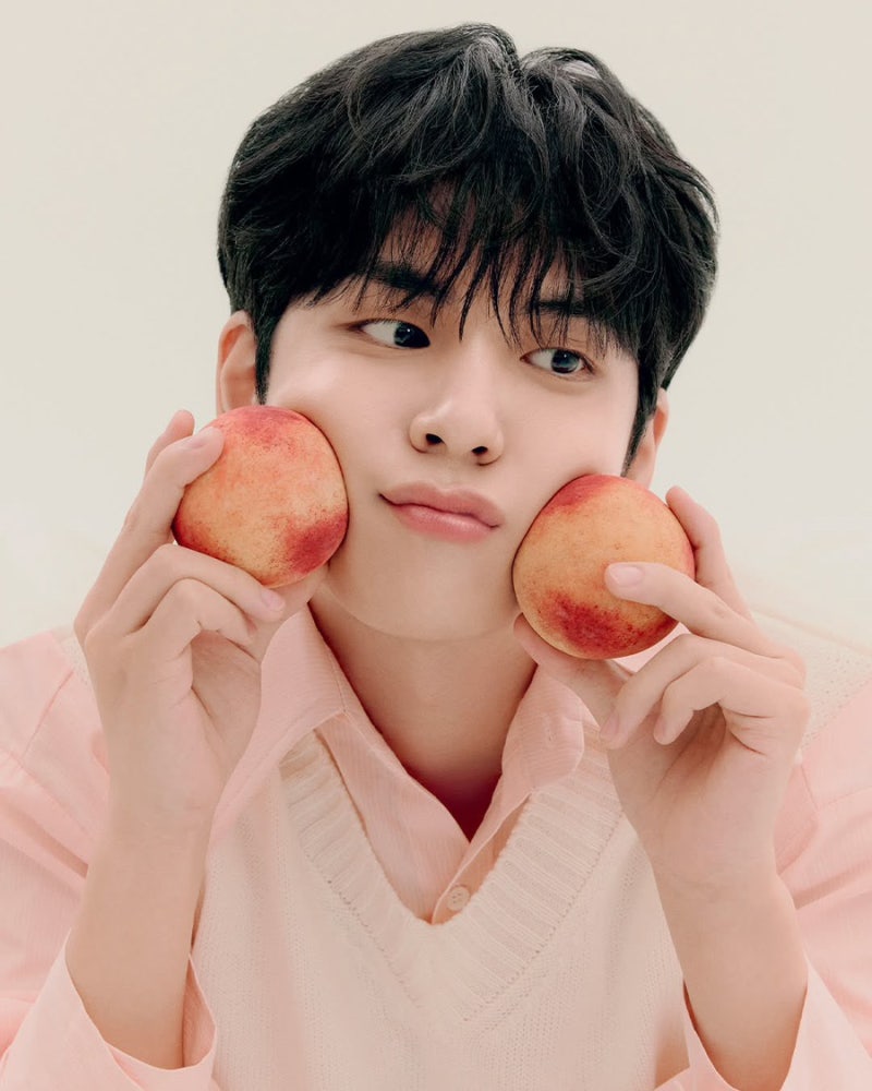 원필이 버블 시작 1주년 기념 이모저모