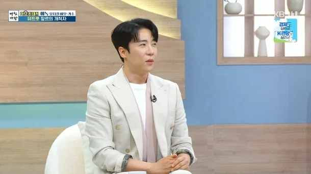에녹 "위암 말기였던 아버지, 15년째 생존…부모님 덕에 트로트 도전"