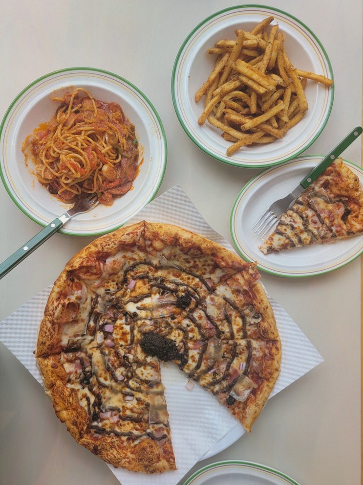  재미있는 만남과 잊지 못할 맛, 용인성복동맛집 깐부피자 성복점