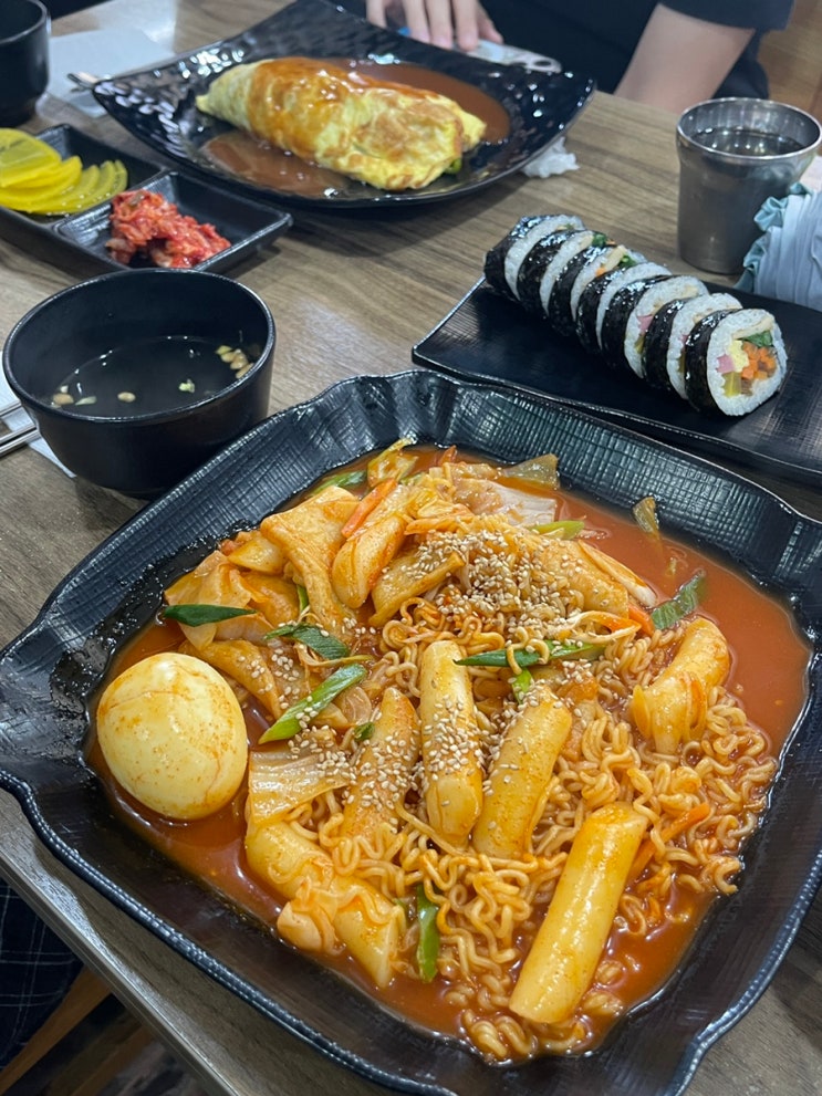  쌍문동 맛집 여름에는 여기가 천국이지 “김밥천국우이점”