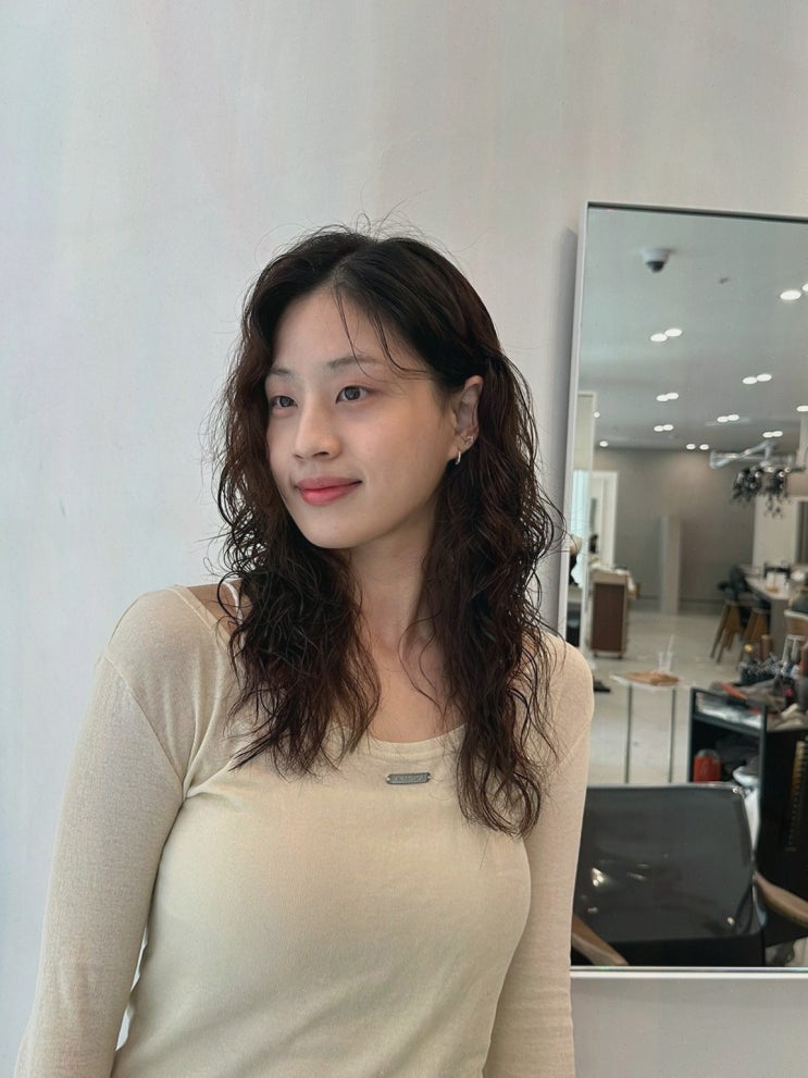  [리얼드살롱 오목교점] 첫 방문에 30% 할인으로 새롭게 변신한 목동미용실
