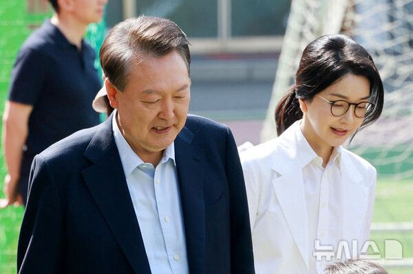  "尹측, 영장심사 걱정도 안 해…김건희 여사는 코바나 자주 가있어"