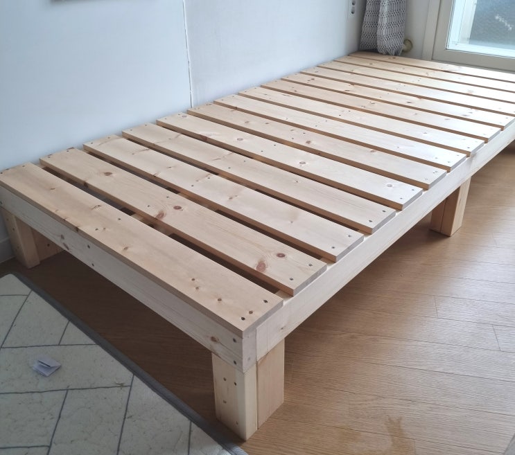  원목 평상형 침대 선택 가이드, 빠른 배송과 DIY 직접 설치 가성비 UP