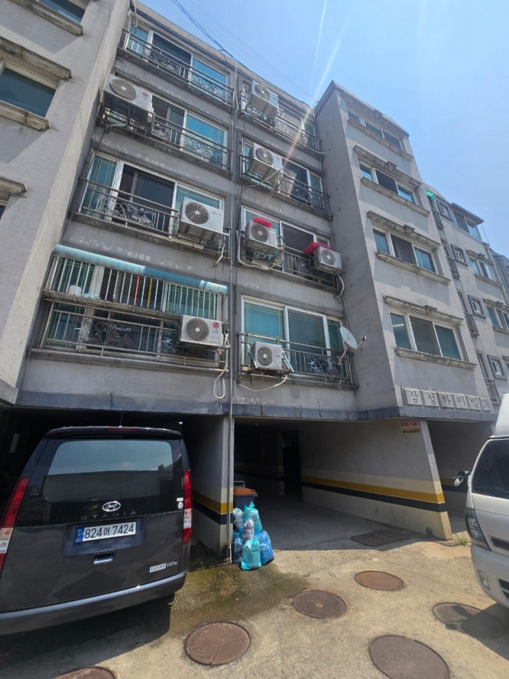  경기광주 삼동(순암로) 삼성하이빌 욕실 세면대, 양변기 교체 작업 입니다.