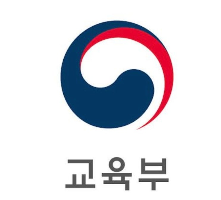 교육부 <b>초등학교</b> 폭염에 <b>에어컨 가동</b> 중지 땀
