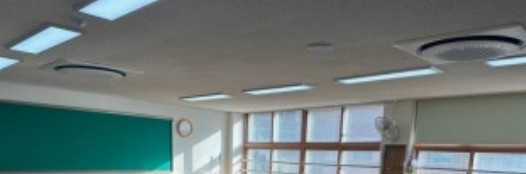  "여름 폭염에 아이들 교실 에어컨 끈 학교, 과연 정당한 조치였을까?"