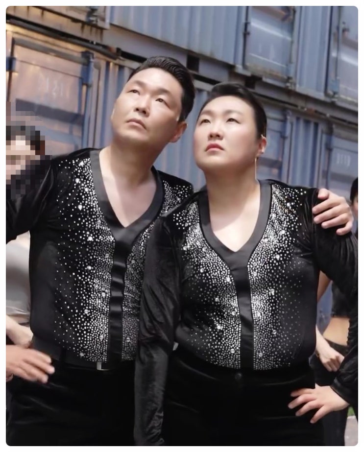 <b>싸이 흠뻑쇼</b>, <b>이수지</b> 도플갱어 역대급 오프닝 공연, 닮은꼴 야바위