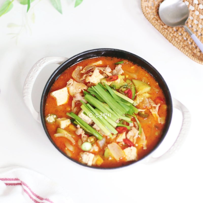 고깃집 된장찌개 레시피 대패삼겹살 된장찌개 맛있게 끓이는법