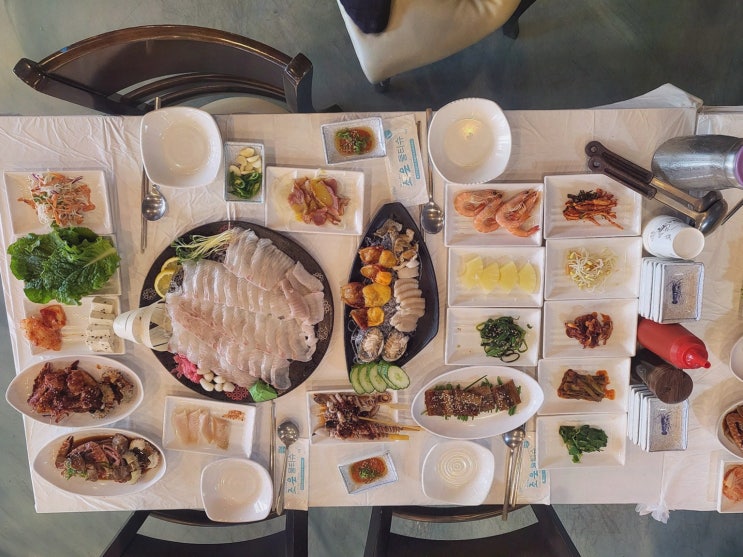 [쫑포 금바우] 여수의 명물 돌문어 삼합으로 즐기는 여수게장 맛집