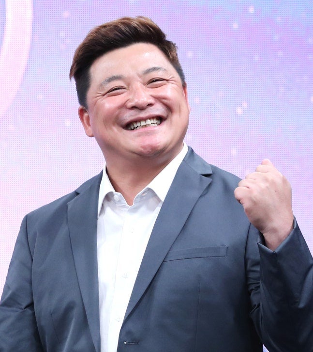  윤정수근황 53세 윤정수 드디어 결혼! 띠동갑 필라테스 강사와의 영화 같은 러브스토리 대공개!