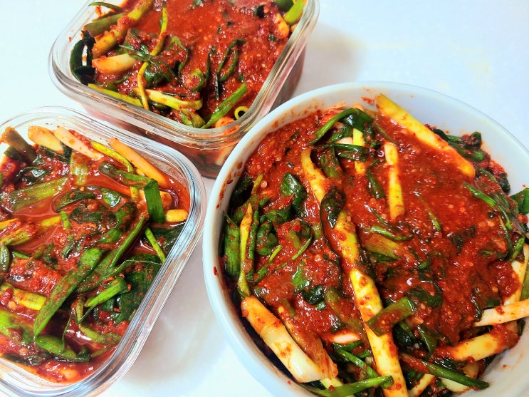  더싱싱 전라도식 맛있는 국산 알싸한 파김치 1kg 내돈내산 후기