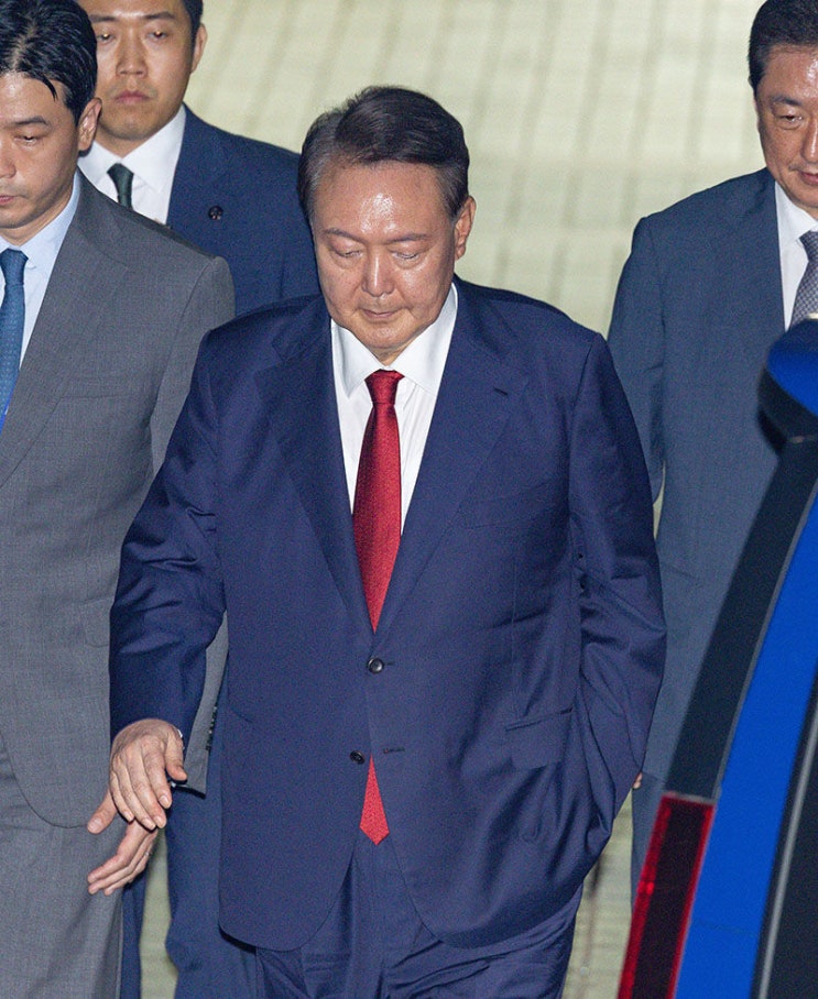 법 앞에 선 권력, 윤석열 구속의 전말과 대한민국의 시험대