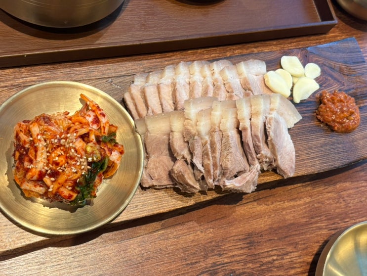  대구 동대구역 근처 동구 국밥 맛집 수육도 맛있는 솥정옥
