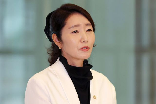  강선우, 5년 동안 보좌진 46번 교체…갑질 의혹 점화