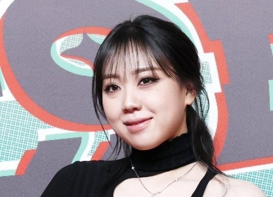 이영지도 당했다…‘<b>라부부</b>’ <b>짝퉁</b> 논란에 “속지 말고 정품... 