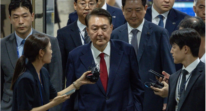  석방 123일만에 서울구치소 간 윤석열, 최후진술선 또 '계엄 정당' 주장