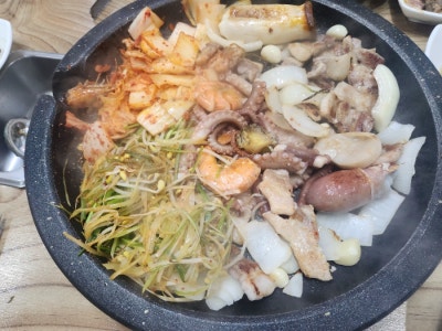 여수 현지인들만 가는 여수삼합맛집 - 안산동해물삼합