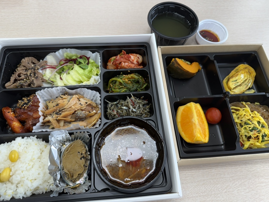 애찬 사진 6