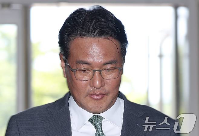 'VIP 격노설' 김태효, 직권남용 <b>피의자</b>로 <b>해병특검</b> 소환<b>조사</b>