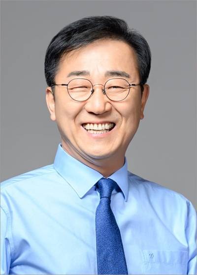 <b>김윤덕 국토부 장관 후보자</b> 지명…부동산 정책, 달라질까?