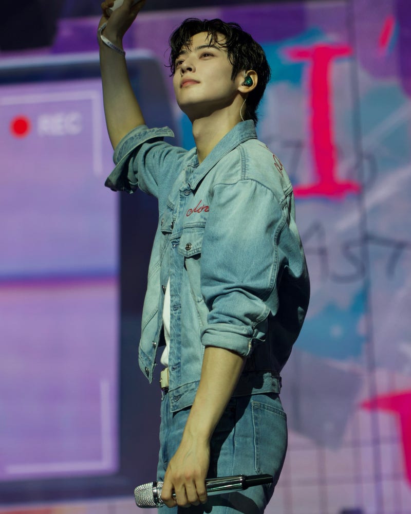 The 4th ASTROAD [Stargraphy] : 차은우 그리고 캘빈클라인
