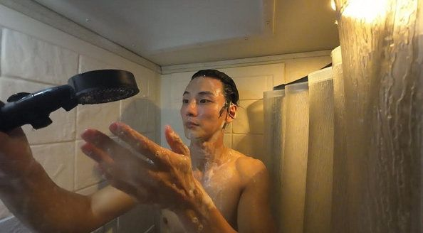 윤시윤, 샤워 도중 돌발 상황…온몸 젖은 채 뛰어나와 (미우새)
