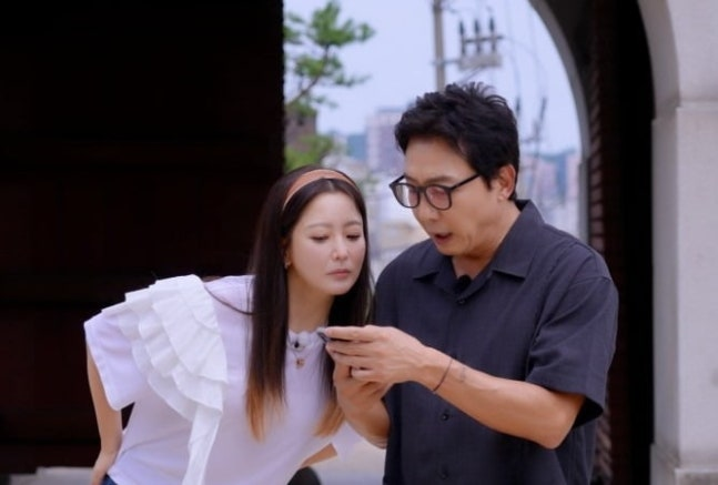 [단독] <b>김희선</b>, <b>유해진</b> 1000억 질문 ㄷㄷㄷ <b>한끼합쇼</b> 촬영... 