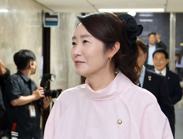  강선우 후보자 갑질 의혹에…‘의원실 보좌진 인권실태 조사’ 촉구 목소리↑