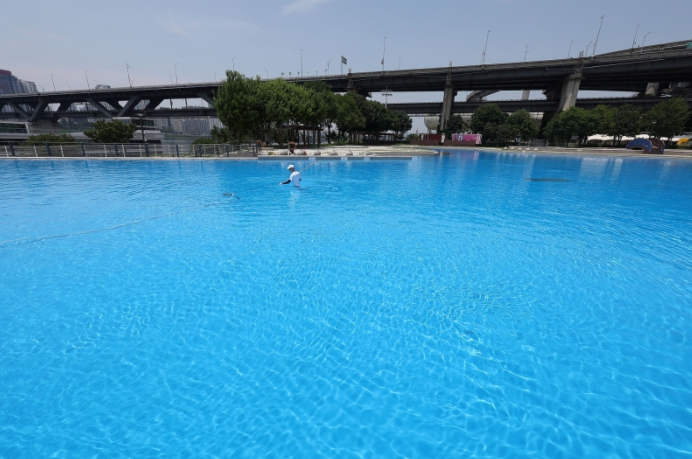 뚝섬<b>한강</b>공원 야외<b>수영장</b> 20개월 아기 사망 <b>사고</b>, <b>안전</b>관리... 