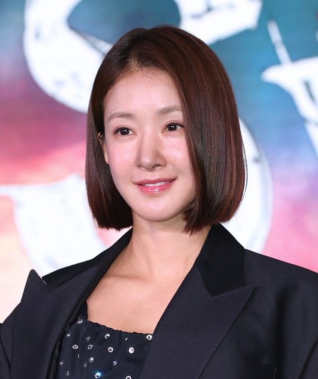  이시영, 이혼 후 임신 고백글 '삭제'…무슨 일이 있었던 걸까?