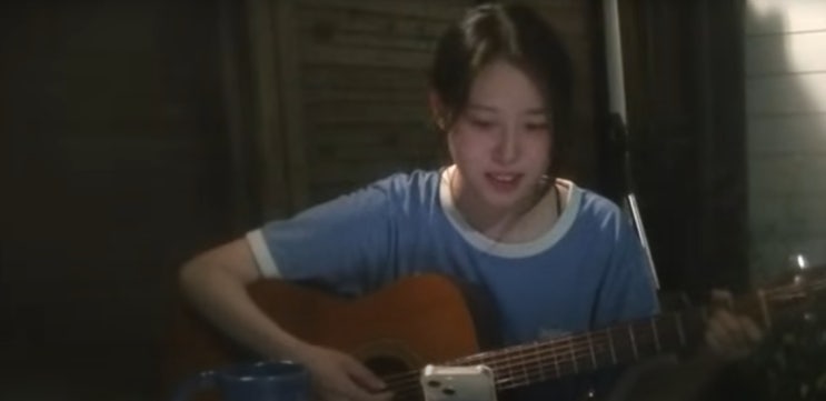  여름 감성을 충전해줄 노래와 가수 추천(싱어송라이터 이제/QWER 작곡가 Elum 커버/Drunk text 가사해석)
