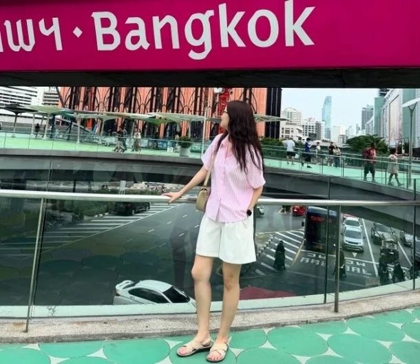 96억 <b>건물 매각</b> <b>김소영</b>, 방콕에서 신혼 추억 재현하며 화제