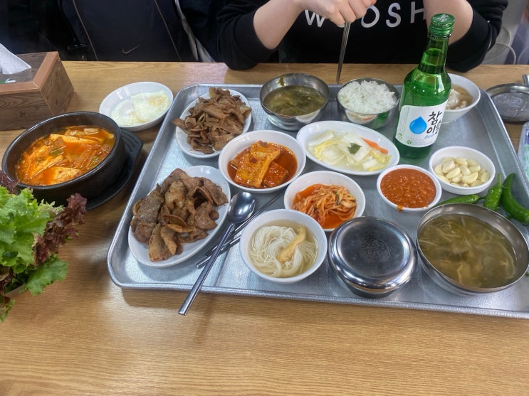  ️ 서울 돼지불백 맛집 끝판왕! 감나무집기사식당 