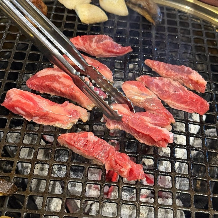  약수 고기집 추천 갈비살 육회비빔밥 맛집 금성회관